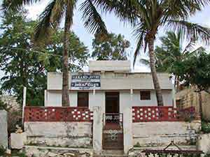 Ashram Front View at Koodumalai